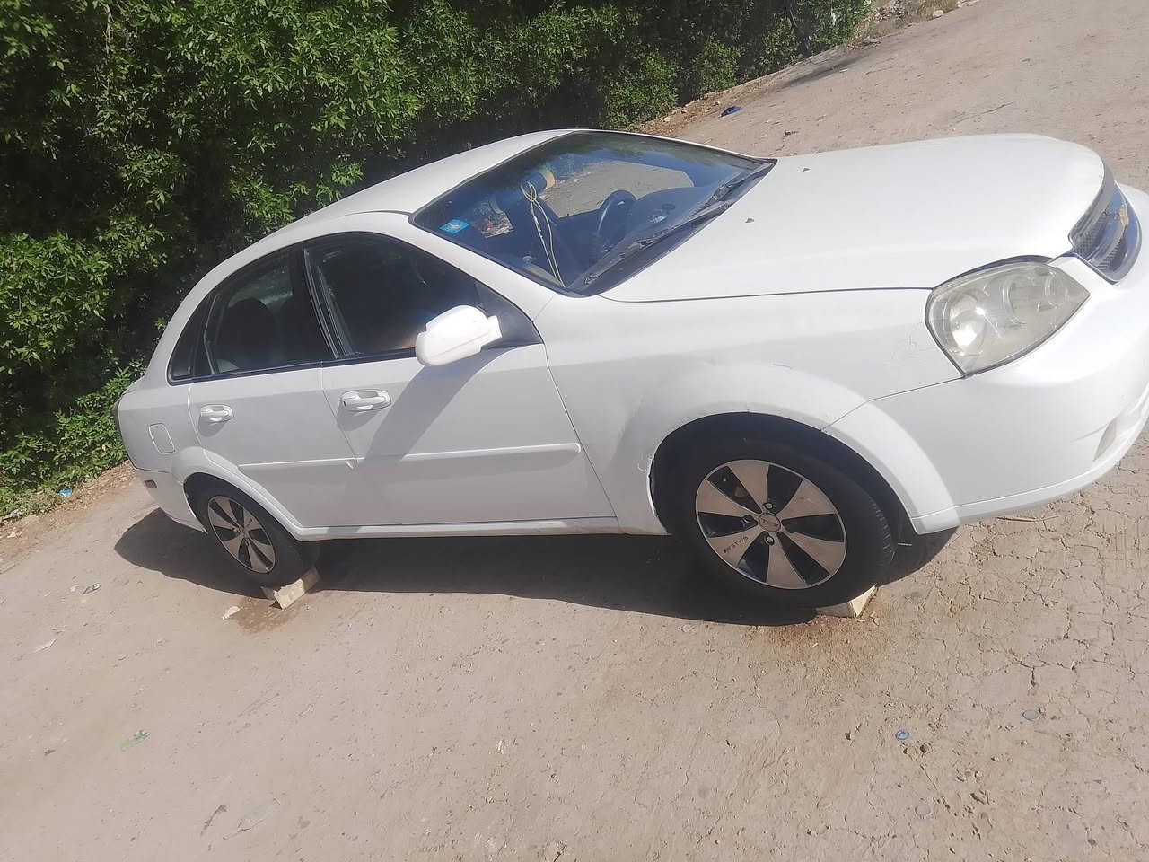 السلام عليكم عندي فورنزا موديل 2007 جاهزه من كلشي تخم تاير واتو ماتيك تبريد بس غاز رقم بغداد الجديد بسمي مصفره غرامات تحويل ثاني يوم مكاني بغداد ناحية الرشيد السعر 68 وبيها مجال للطيبين او مراوس حسب القناعه هذا رقمي *********** *********** اتصل وبيك خير وتدلل
