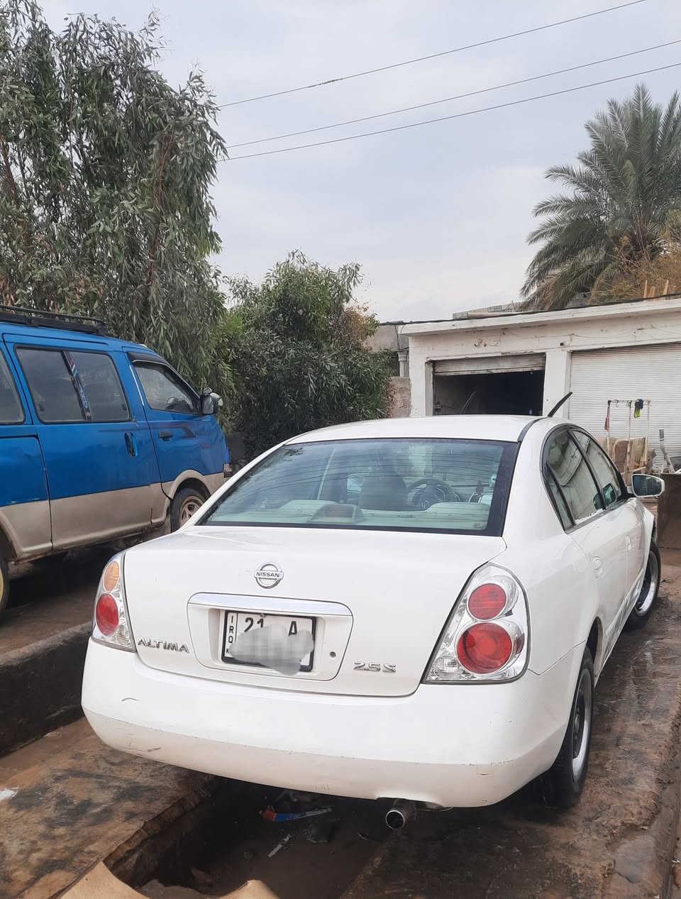 التيما ٢٠٠٧ رقم سليمانيه
قطعتين تبريد 
محرك ٢.٥
ضرر موضح بالسونار 
سعر ٨٢
***********
