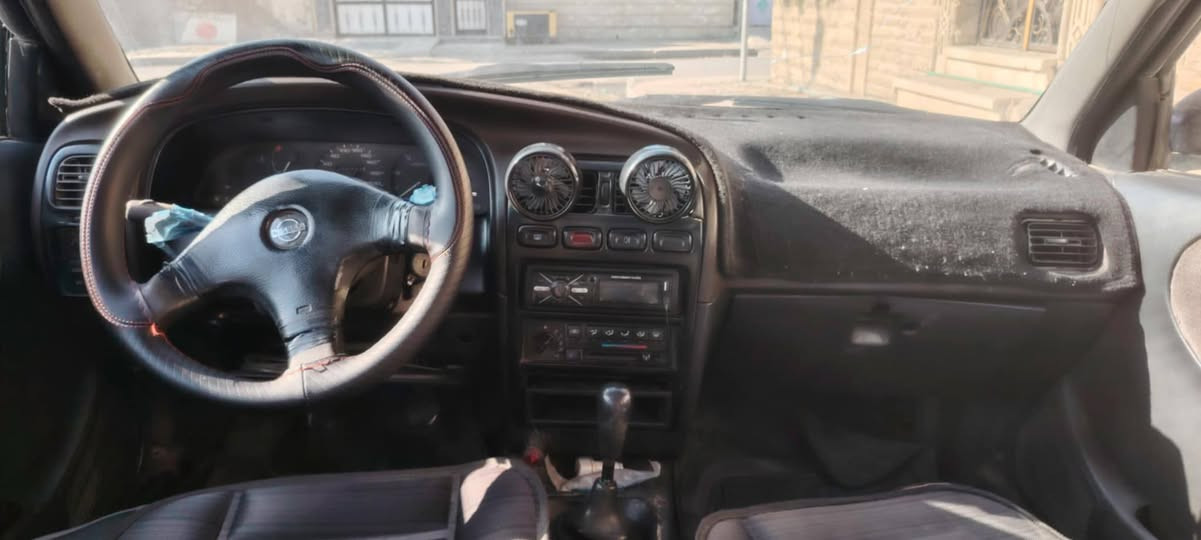 السلام عليكم
نيسان بريميره للبيع
موديل 93
كابون بانزين 
محرك كير شرط
محرك 16
تبريد ثلج تدفئه شغاله
داخل جديد
طخم تاير جديد
طخمها نضيف
ضرر تحرير صبغ عام وبيها مكانات معجون
 سعرها 32 وبيها مجال 
مكلف بل نشر هذا رقم صاحبها
***********
*********** موصل, نينوى
