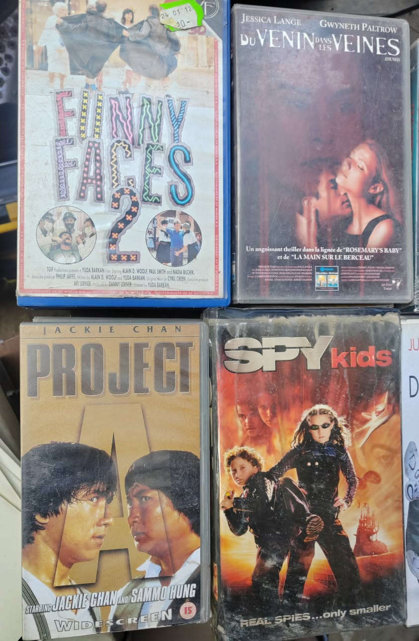 24 فلم   ابو الجنطة ..  افلام اصلية
سعر الكل مع التوصيل  40 الف
للتواصل ***********
