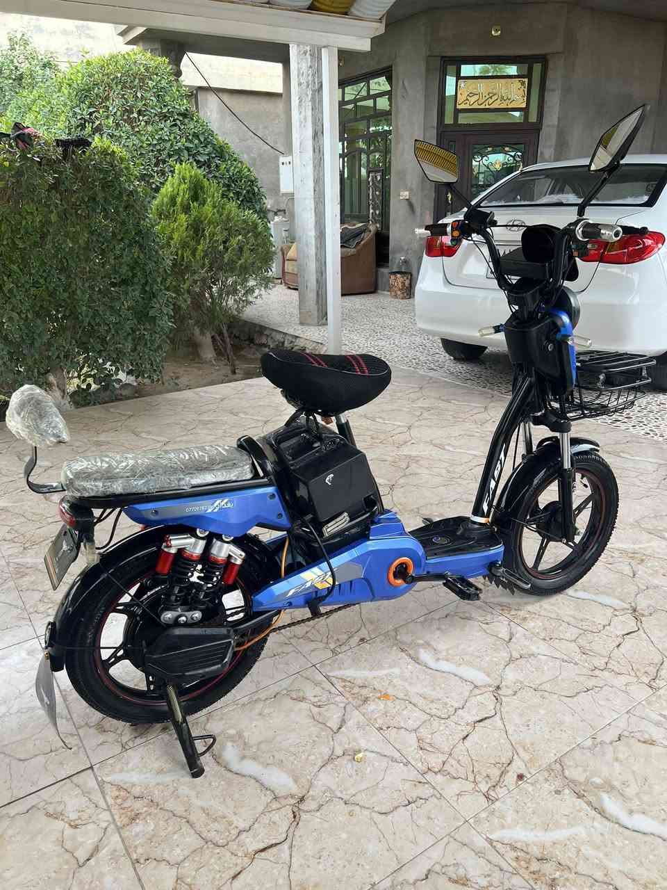 للبيع باسكل شحن موديل 24كله شغال مابي شي نقص  بطاريات جديدات عل فحص سعر ٢٥٠بي مجال  مكاني شهربان ***********
