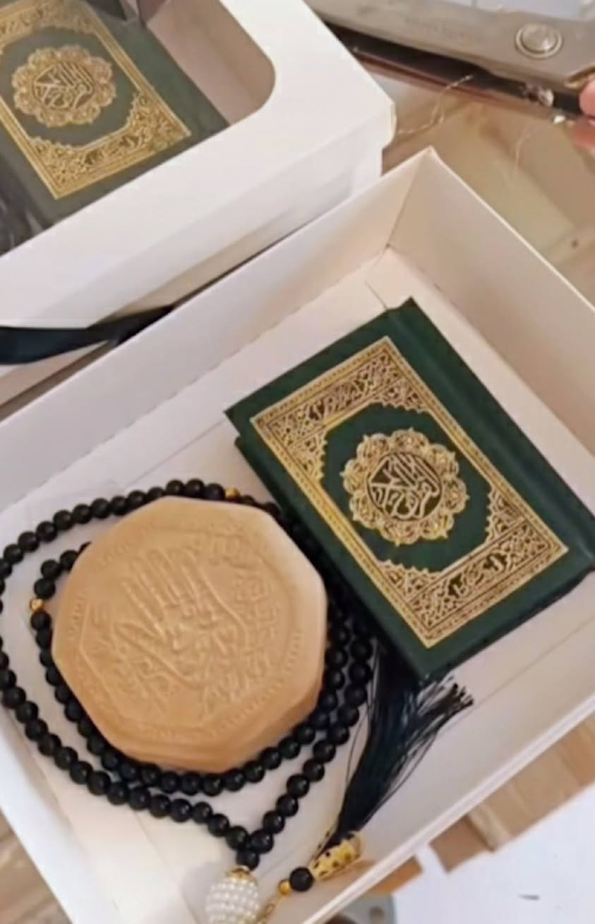 #تربةكربلاء
يالله السلام عليكم ورحمة الله وبركاتة
زبائننا الكرام بمناسبة قدوم اشهر الطاعات 
الى اصحاب الثوابات والمناسبات واصحاب البيجات والمحلات كافة مستعدون لتجهيز كميات كبيرة من هذه الهداية ومن اشكال والوان مختلفة حسب طلب الزبون
للطلب والاستفسار *********** بي واتساب
