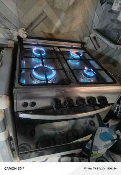 غرفه نوم تسكام ثقيل سعره 750
كاونتر نضيف سعره 200

طباخ شغال كله فرن فوك وجوه سعره 100 

لاستفسار. ***********
