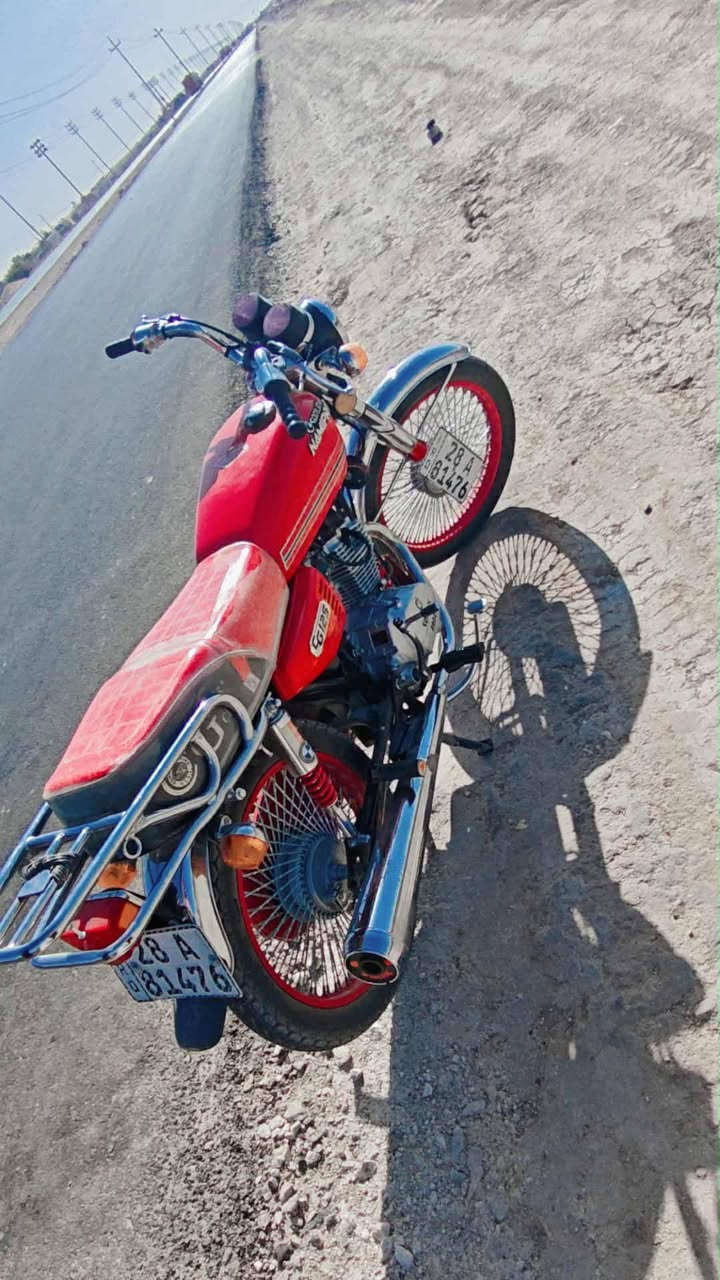 لبيع او مراوس اب ستوتا
مديل ٢٢ 
درجه مخزونه مطلع بيه 
رقم نكليزي بسمي
سعر خاص او مراوس
*********** مكان نجف خلف ملعب نجف
