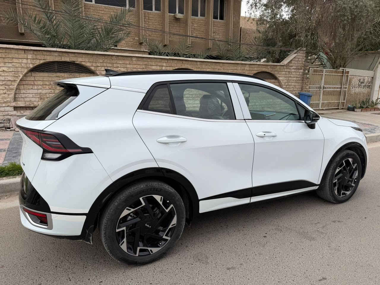 سبورتج جيتي لاين 2024 خليجي
السلام عليكم 

للبيع سبورتج جيتي لاين خليجي2024

السياره مكفوله كفاله عامه

السياره فولل مواصفات للاخير

المواصفات:

بانوراما

كشنات تدفئه تبريد

3انظمه قياده

كشنات جلد

2شاشات دجتل

فورويل السياره

محرك 2000 دوش

لايتات لد

4جامات اوتو

2كشن كهرباء

تحكمات ستيرن جهتين

صندوك كهرباء

السعررر:240 وبي مجال تصل وبخدمتك

هواي مواصفات بعد بيه معروفه الجيتي لاين

العنون :بغداد الشعب

رقم الجهاز:***********

ماعجبك المنشور ارفعه بكلمه يالله🤍
