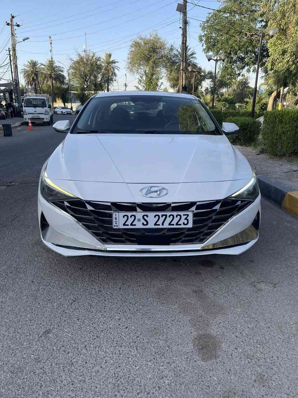 السلام عليكم
السعر 145 
النترا 2022 رقم اربيل حادث موضح بلصور بنيد وجاملغ بدون شاصي  وبدون لغد السياره جديده 
فول مواصفات 
ماشيه 50 
هزه رقم فحص كله جديده سنويه كله جديد 
تحويل مباشر بأسمي السياره 
محرك 2000 دوش 
السياره جاهزه بدون أي نقص 
المكان بغداد الشالجيه 
الرقم ***********
