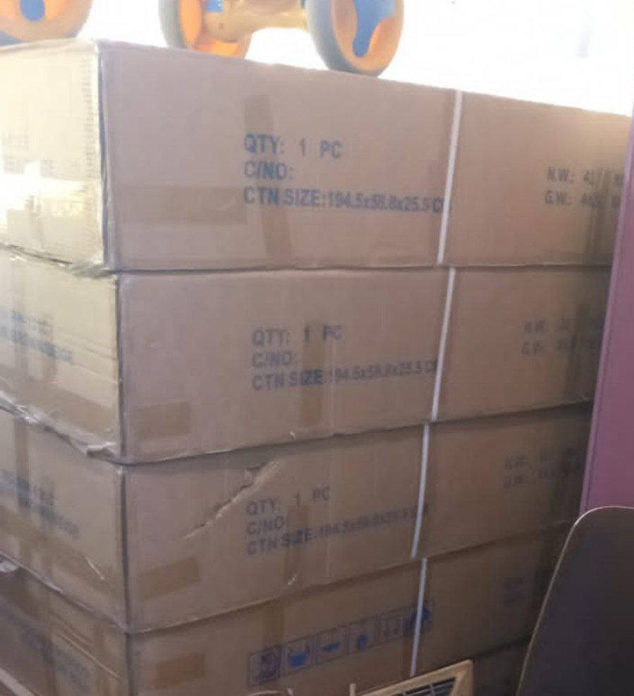 مرجوحة عائلي حجم كبير تتحمل وزن 400 كيلو 
ابعادها //
عرض 210 سم 
ارتفاع 170 سم 

الســـعـــر  230

توصيل بغداد 5 أطراف 10
محافظات 25


**إذا كنت صاحب هذا الإعلان وتريد حذفه لأي سبب، رجاءا أرسل رسالة إلى الدعم الفني**