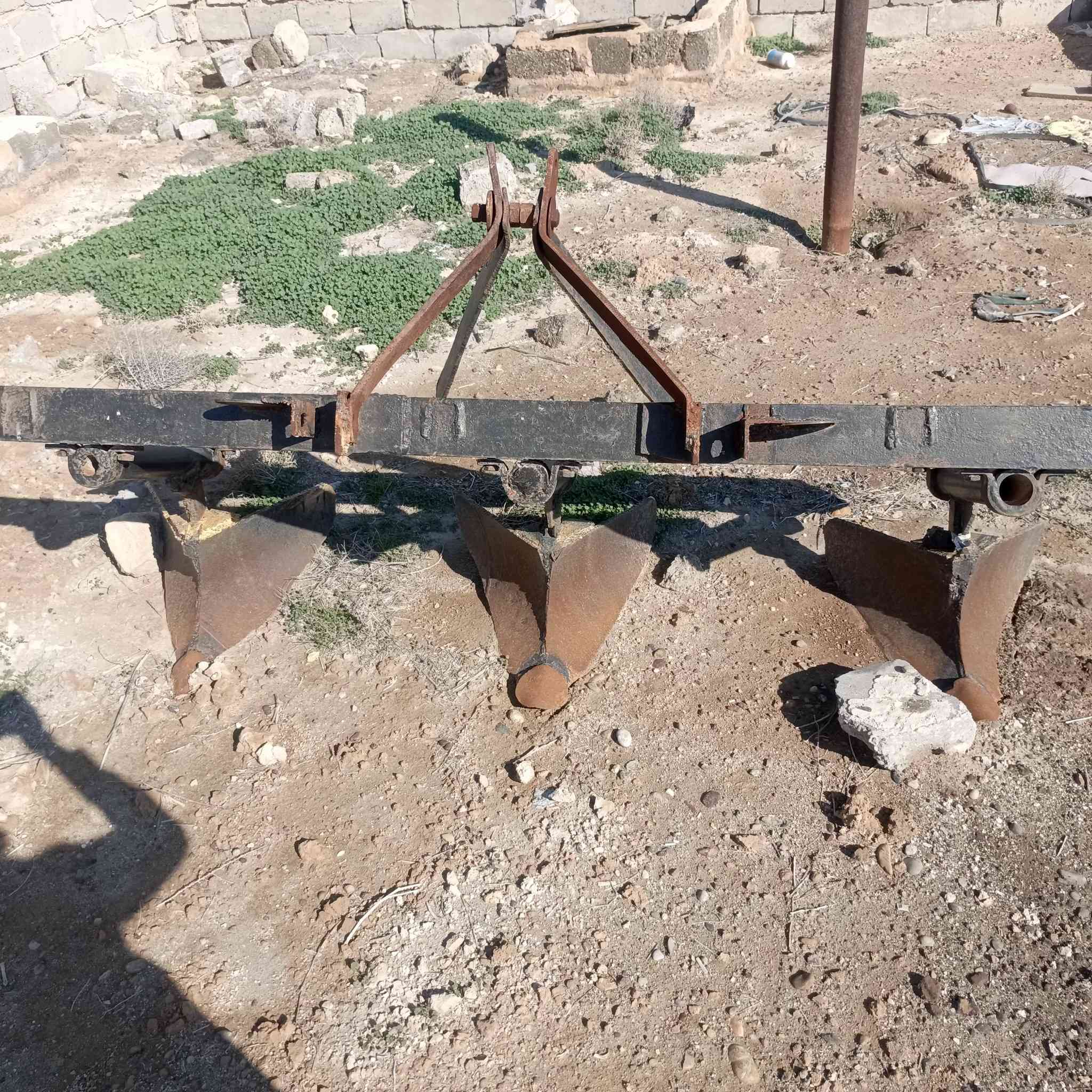 عدة تلكتر كامله  مع مولد دويس أربعة سلندر 60كي في مع كرين 3طن  شغال ***********سامراء
