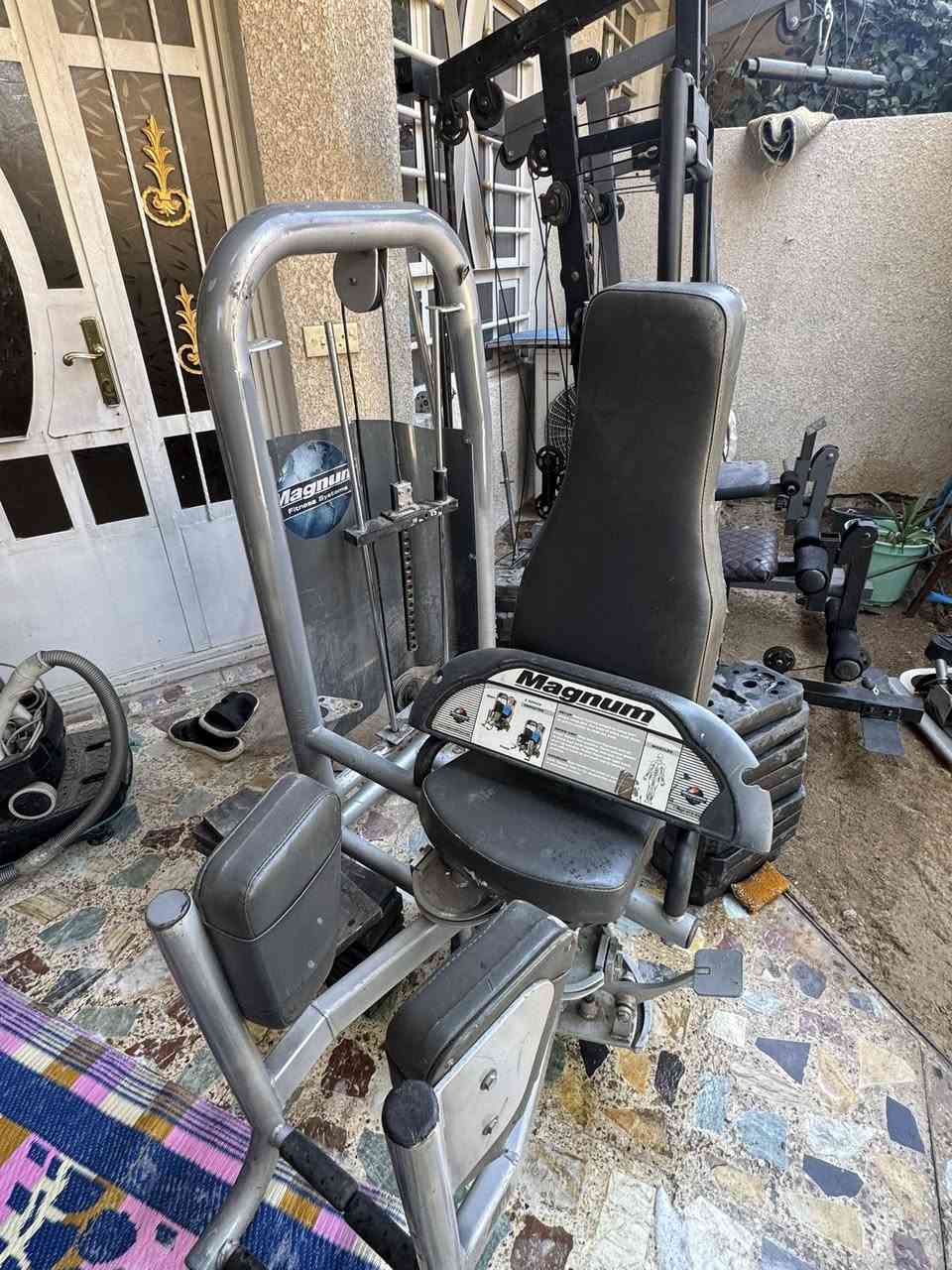 بيع
اجهزة رياضية مرتبه للبيع.  
مكاني الشعب شارع الصحه 
***********
