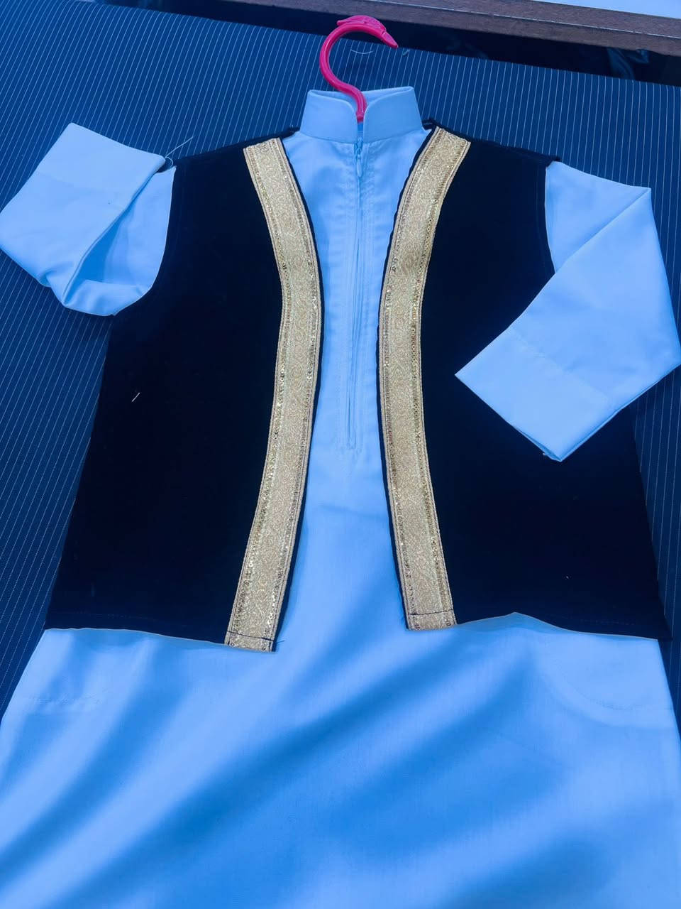 متوفر زي #گرگيعان من عمر سنه لحد ٨ سنين خامه اصلي مو صيني الاسعار من ١٣ لل١٨ متوفر توصيل لجميع المحافضات


**إذا كنت صاحب هذا الإعلان وتريد حذفه لأي سبب، رجاءا أرسل رسالة إلى الدعم الفني**