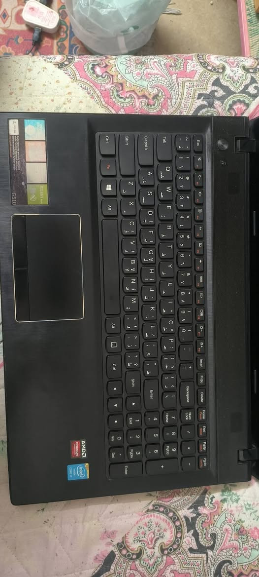 💻 لابتوب (Laptop) للبيع بنظافة ممتازة
اللابتوب مجهز بمواصفات جيدة جداً للأعمال المكتبية، الدراسة، التصميم الهندسي المتوسط، والألعاب

⚙️ المواصفات :

المعالج (CPU): Intel Core i7-4700MQ (جيل رابع فئة MQ القوية بـ 8 مسارات).

الذاكرة العشوائية (RAM): 6GB DDR3.

الهارد (Storage): SSD بسعة 447GB (سريع جداً في الإقلاع وتشغيل البرامج).

كارت الشاشة (GPU): يحتوي على كارتين شاشة:

منفصل: AMD Radeon R7 M265 بسعة 2GB (للألعاب والتصميم).

داخلي: Intel HD Graphics 4600.

الشاشة: قياس 15.6 عقدة (Standard).

النظام: ويندوز 10 أصلي مفعل.

✅ مميزات إضافية:

اللابتوب يحتوي على هارد SSD مما يجعله سريع جداً في الاستجابة مقارنة بالهاردات العادية.

المعالج من فئة MQ المعروفة بأدائها العالي في المهام الصعبة.

الحالة العامة: [النظافة الخارجية 98% أو أي  البطارية  فول ].

📍 المكان: [بسمايا ]

📞 للتواصل والاستفسار: [***********]
