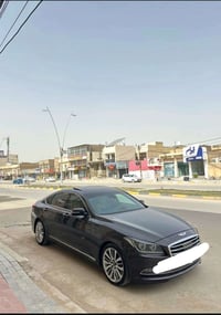 سيارة للبيع السعر التواصل عبر الرقم الهاتف 07815160588