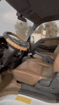 السلام عليكم للبيع كيا فحل 2020 سيارة مكفولة كفاله عامة حداديه مكينه كير تبريد تدفئة رقم بغداد ب اسمي تحويل ثاني يوم مانقصها شي كبل لشارع ماشية 41 الف السياره شركة *********** للاتصال مكاني ديالى بعقوبة
