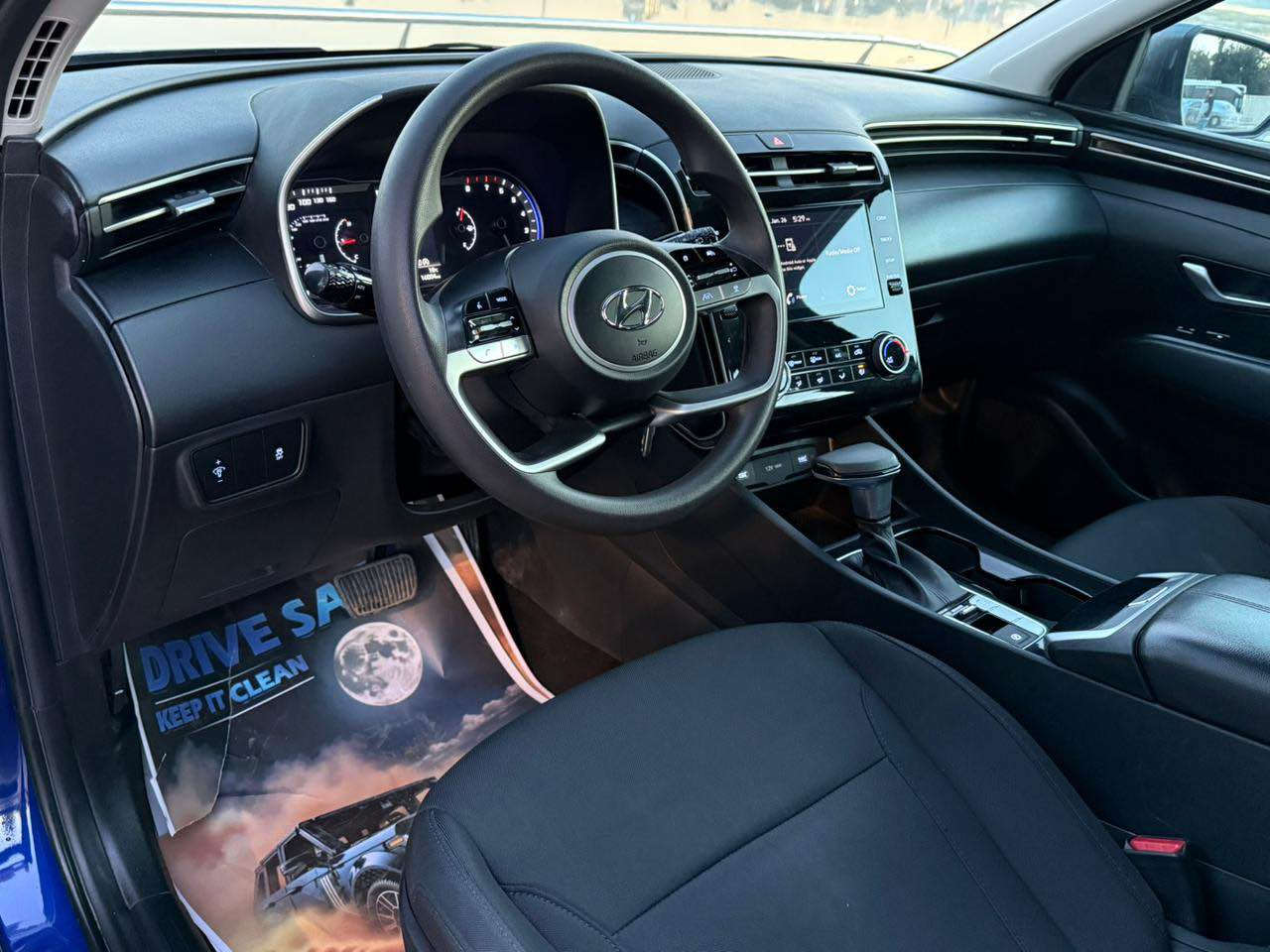 السلام عليكم 
توكسان 2024  وارد امريكي رقم اربيل بأسم شركة وكالة او تحويل مضمون صور الحادث مرفقة  
 المواصفات :  / شاشة كبيرة / هندبريك دكمة / مود درايف / اوتو ستوب / محرك 2500 GDI / تدفئة بالكشنات /  مانع انحدار / تبريد قطعتين / رادارت / رادار نقطة عمياء 
مكاني الكاظمية شارع اكد 
للتواصل والاستفسار. : *********** بغداد, العراق
