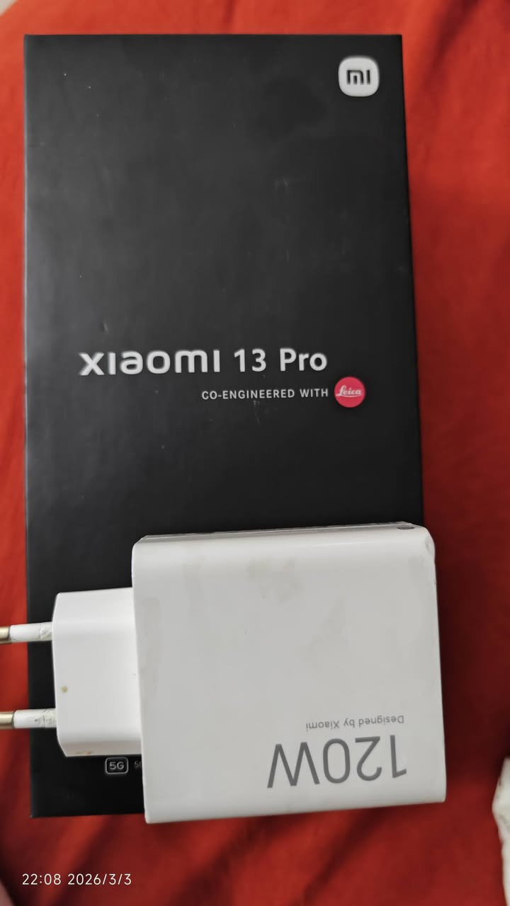 سلام عليكم
للبيع شاومي 13 برو نسخة عالمية ذاكرة ٥١٢ عشوائي ١٢ 
نظافة ١٠٠/١٠٠ شخط مابي 
كامل ملحقات الاصلية الجهاز مكفول من كل النواحي بلادي  عنوان كربلاء قرب جامعة اهل البيت للتواصل ***********
