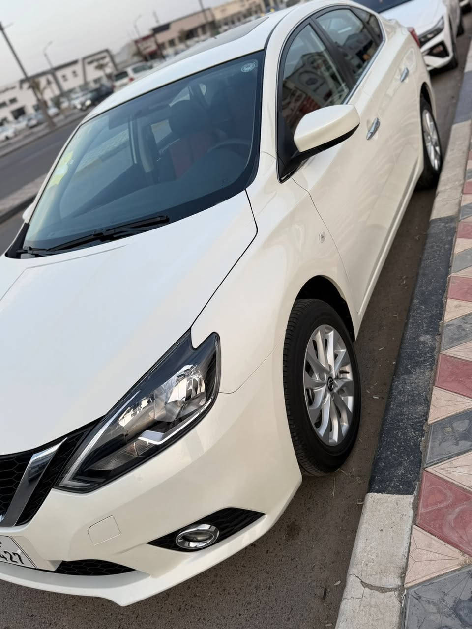 سلام عليكم سنتر خليجي 2025 زيرو سياره ماشيه 100 كيلو وكاله مجانيه  فول موصفات داخل احمر 
سعرهة بلاش جوه سوك خواتهة ب135 اني أبيع ب131 
***********
