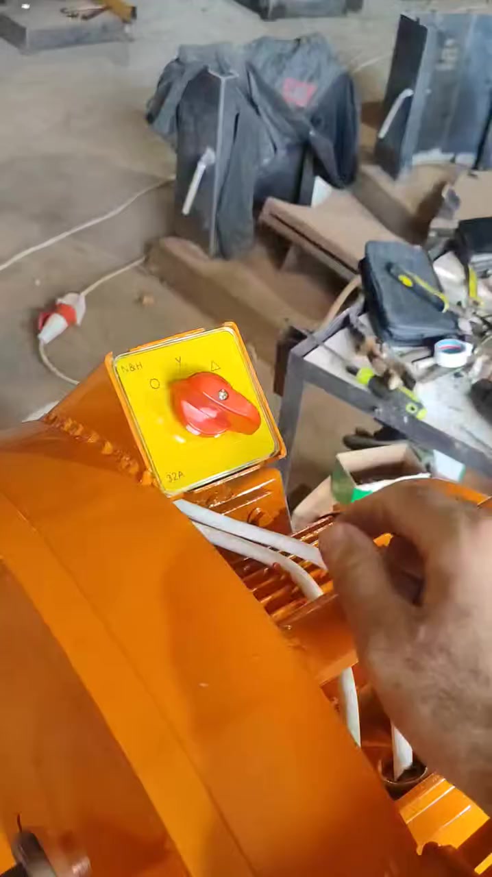 مصنع كترات حدادية زاوية متحركة في اربيل 
***********
***********
