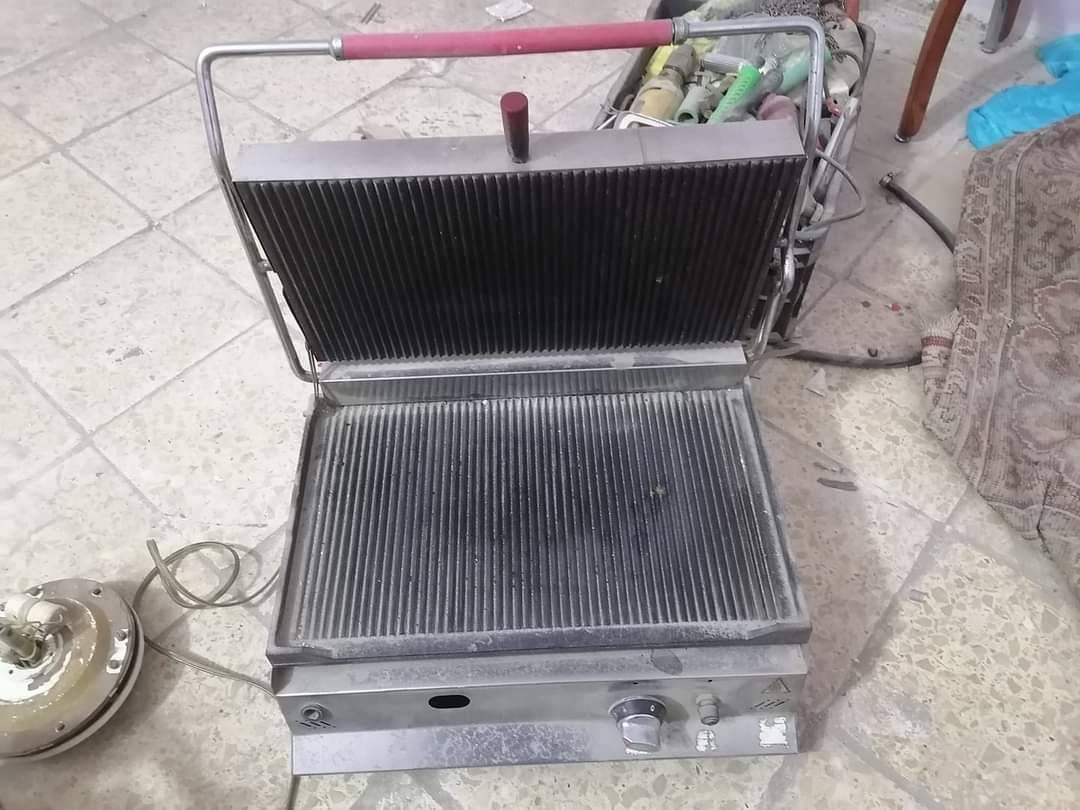 صاجيه اصليه نضيفه جدا للبيع سعر ١٥٠٠٠٠


**إذا كنت صاحب هذا الإعلان وتريد حذفه لأي سبب، رجاءا أرسل رسالة إلى الدعم الفني**