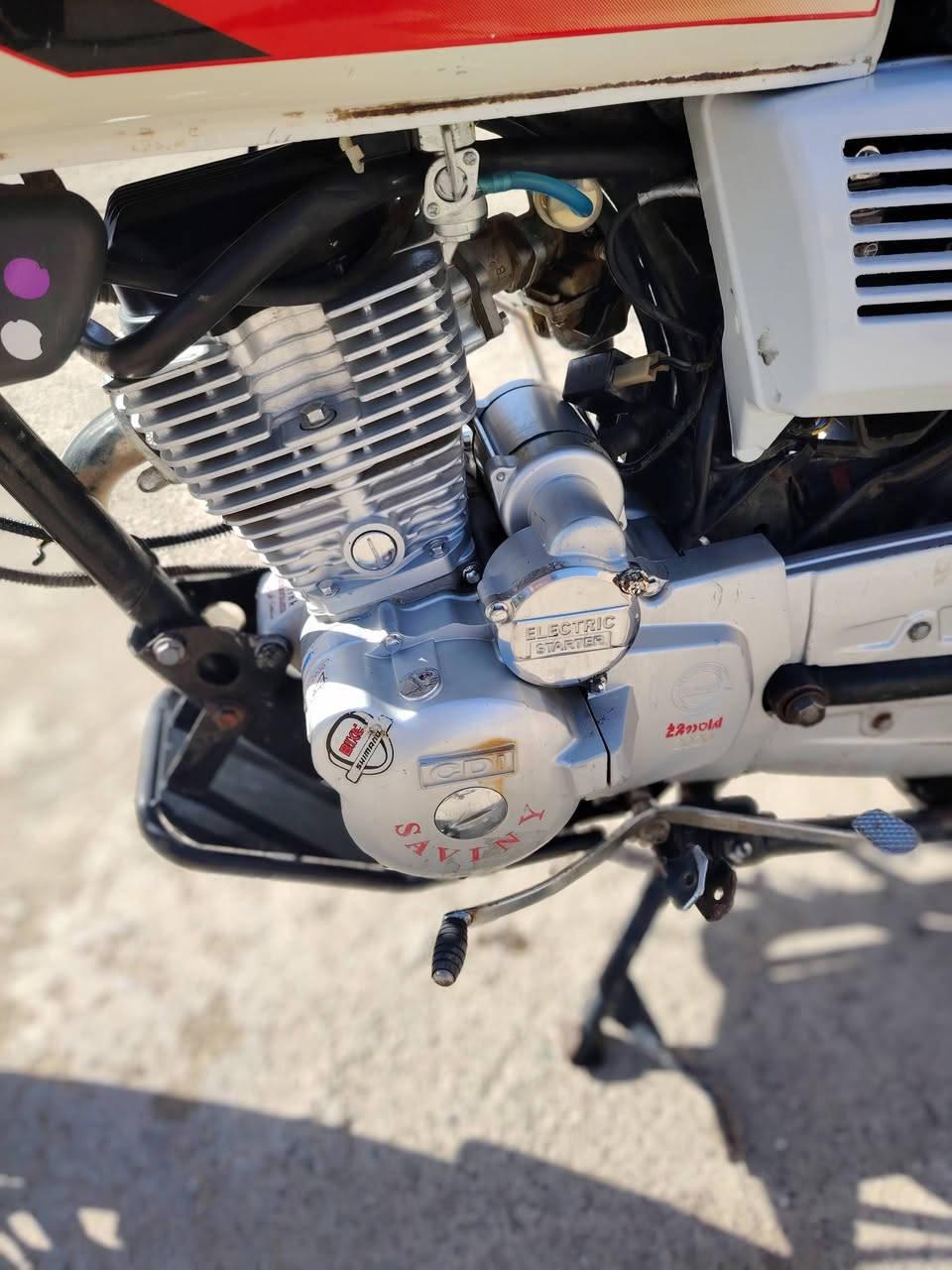 سلام عليكم ماطور للبيع سيفان محرك مفتوح  2020 باب اول شرط كلو سلف كهربايت شقاله كامل المكان كياره*********** سعر 400 وبي مجال شراي يخابر لاا تراسل
