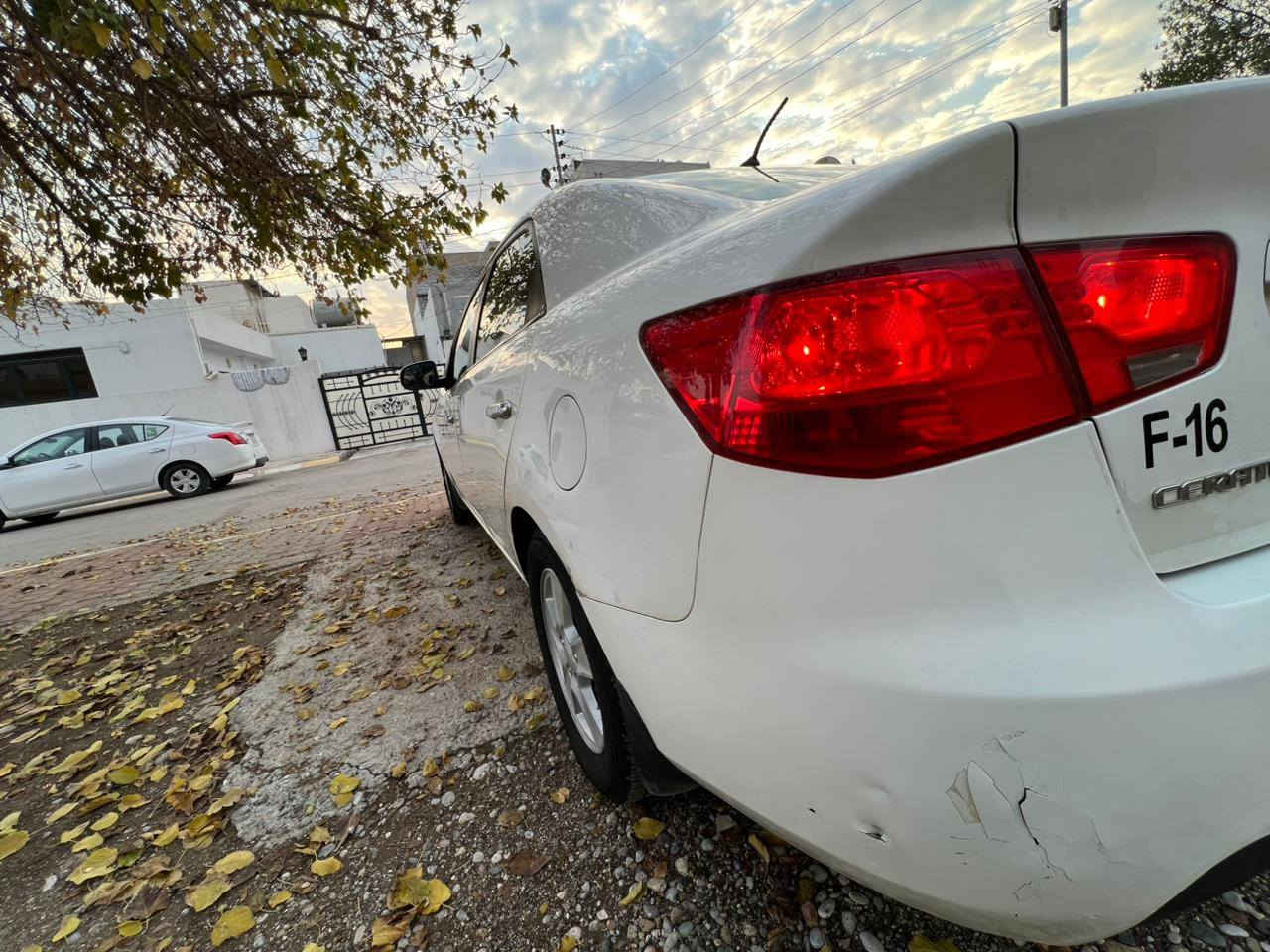 سياره كيه سيراتو موديل 2010 ثلاث  نص بي ضبغ بدون دواخل وره كدام كبس سنويا رقم جديد هزه جديد تايرات جديد صدر امامي خلفي جديد سكان ڤوليوم شاشه ايباد كاميره مير مكينه شرط شرط تحول سعر 89بي مجال عينوان كركوك رقم مبايل *********** كركوك, العراق
