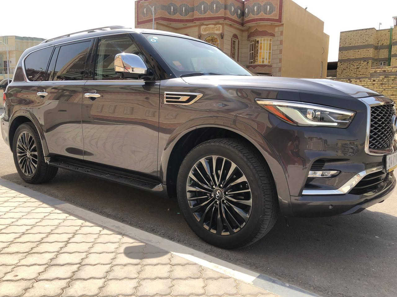 انفنتي QX80 موديل 2023 
محرك 8 سلندر 5600 دفع خلفي وارد امريكي فول مواصفات Primum ماشية 28 الف السيارة مكفولة من كلشي رقم بصرة بسمي ، كاميرات 360 درجة 6 كاميرات و حساسات أمامية وخلفية ويل حجم 22  كشنات كهربائيه و جلد و صندوق كهرباء و مرايات كهرباء قابلة للطي رادار مع نقاط عمياء نظام التوقف التلقائي و مثبت سرعه و تنبيه الخروج عن المسار و  شاشة ابل كار بلي و شحن وايرلس و  بعد بيها هواي مواصفات ، للبيع بسعر 390 ورقة


**إذا كنت صاحب هذا الإعلان وتريد حذفه لأي سبب، رجاءا أرسل رسالة إلى الدعم الفني**