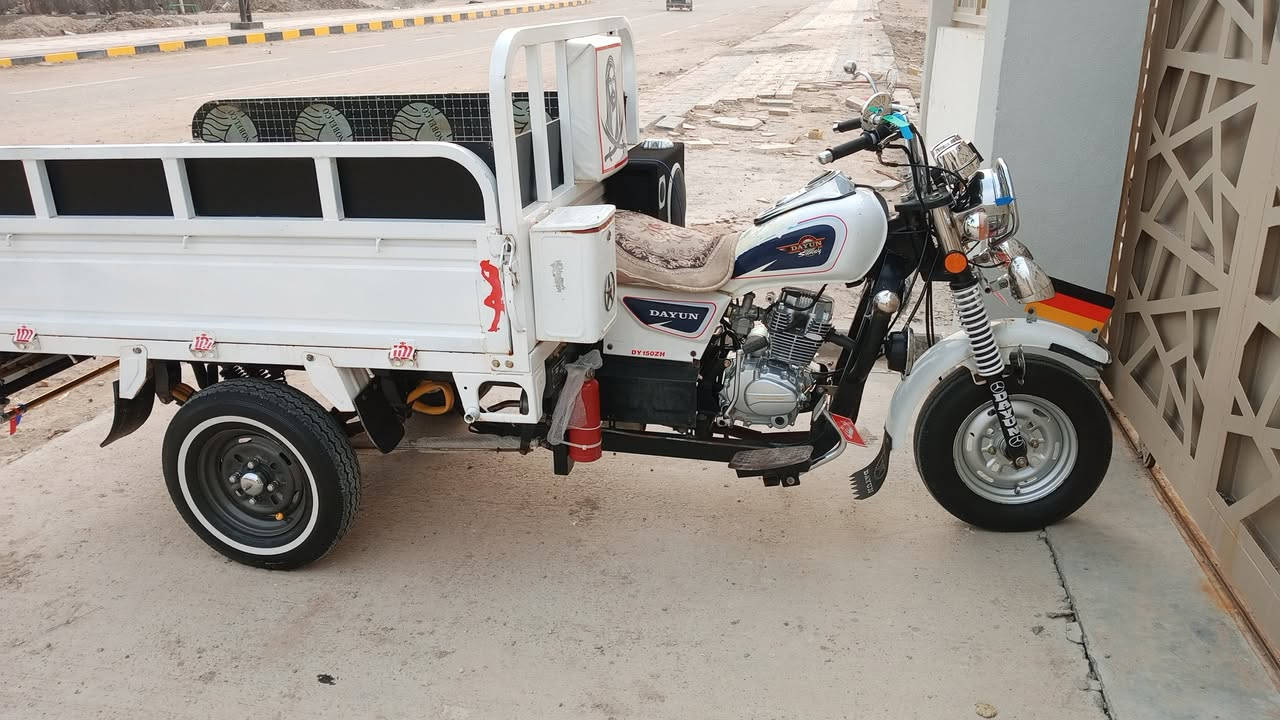 سلام عليكم للبيع ستوته مديل 22 اوراق فقط  تعميره جديده مكينه اول تبديله دهن عله السحكه ضفيره جديده كله جديد تواير جديد سعر خاص المكان الناصريه البطحاء الاستفسار عله الرقم  ***********
