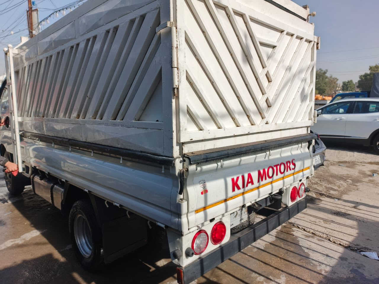 سلام عليكم كيا حمل فحل مفتوح  مديل 2016 رقم بغداد السعر 130$ /***********
