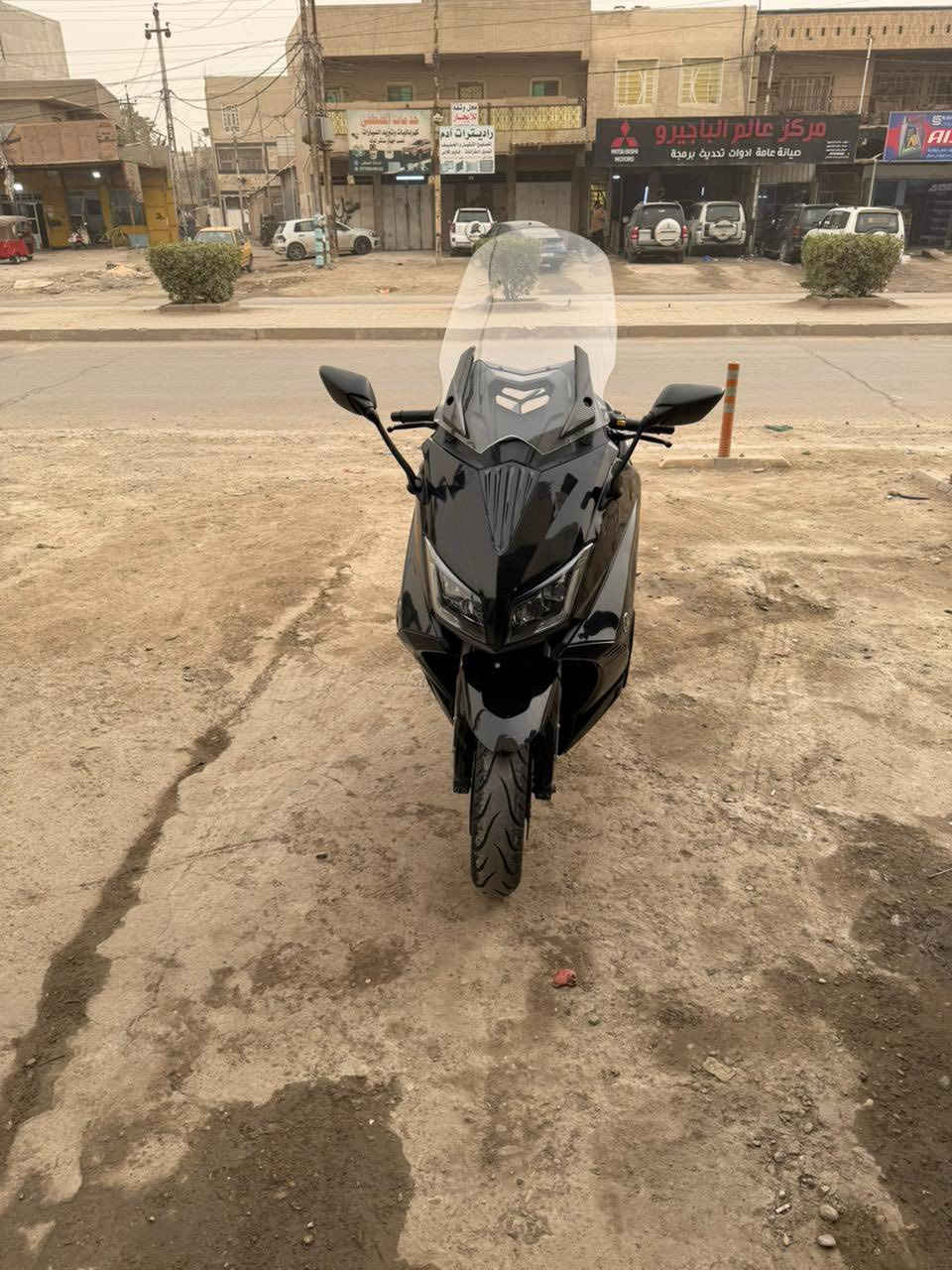 السلام عليكم دراجة تي ماكس 2017 مكفولة كفالة عامة من الشخط عليهة كابرون فايبر صالنة رياضي مو مثل الي بل صورة بـس صالنصة ب٤ورقات اخذتها دراجة مكفولة وجديدة بمعنى الكلمة مالحكت اسويلها ادامة حتة لان النورلات والمكينة جديدة  وناعمة جيب ألف فيتر وتعال افحص إذا بيهة شخص تاخذهة بلاش وتروح مكاني دورة رقمي *********** أو *********** وآسف ؏ لاطالة♥️
