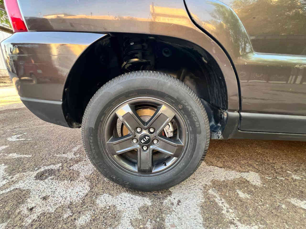 السلام عليكم سبورتج مكفوله ٢٠٠٩ بلادي مكفوله من الصبغ والضربه رقم بغداد انكليزي السعر ١١٨  الاتصال ***********
