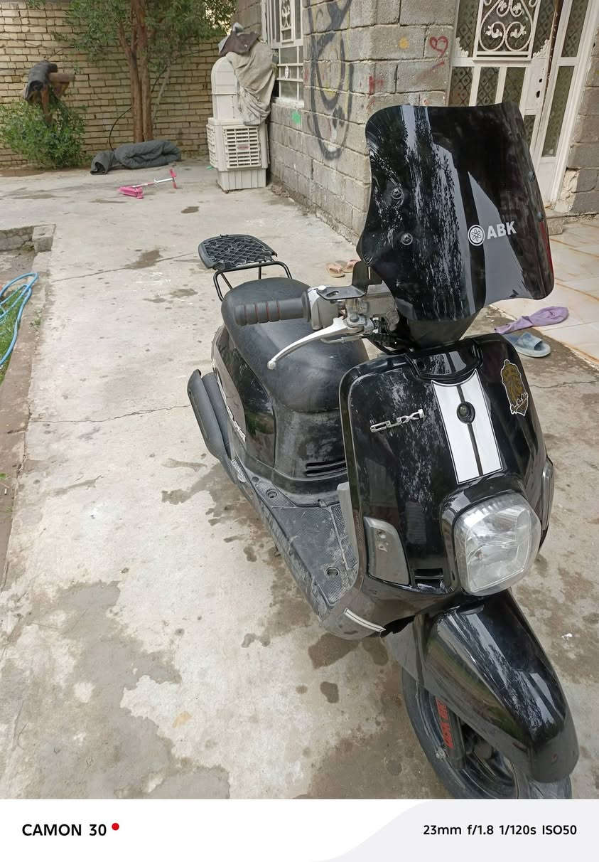 ماكس بوليس دراجة جهازة ما نقصهة كلشي شلعة ومعدل سعر ٦٥٠بيهة مجال مكان حي البتول رقم ***********
