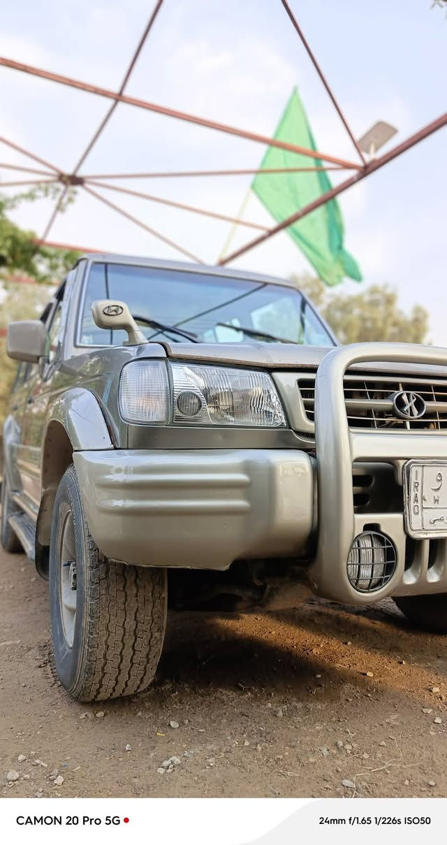 السلام عليكم كالوبر للبيع 
الموديل ـ 1999 - محرك 6 سلندر 
كير اوتوماتيكي - بانزين 

عنوان بغداد النهروان قرب السيطره  
السعر 50$ ـ للاستفسار ـ ***********
