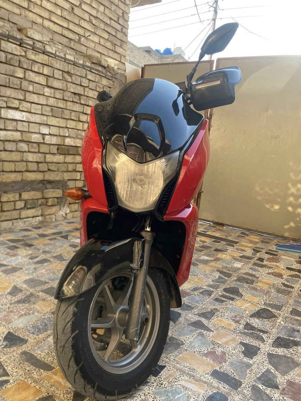 هوندا فاز للبيع
الدراجه بيهه نواقص بصيطه
 الكفرات نضافه 75/100
 مكينه مامفتوحه لا تنقيص ولا تبخير 
السعر 1.500 مليون ونص
  بيهه مجال 
المكان بغداد البلديات 

***********

