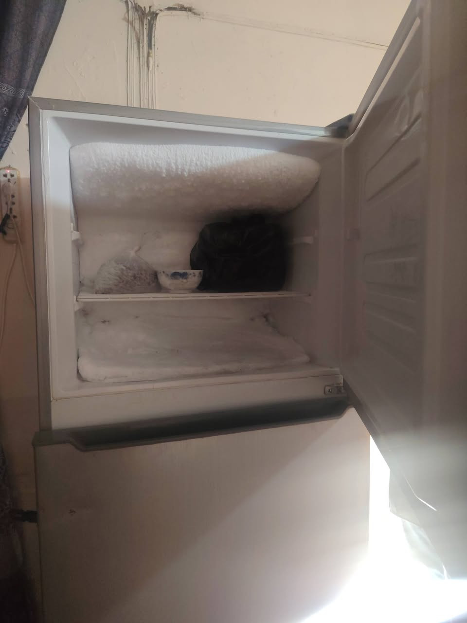 لبيع غراض انضاف كلش شوف العيين


**إذا كنت صاحب هذا الإعلان وتريد حذفه لأي سبب، رجاءا أرسل رسالة إلى الدعم الفني**