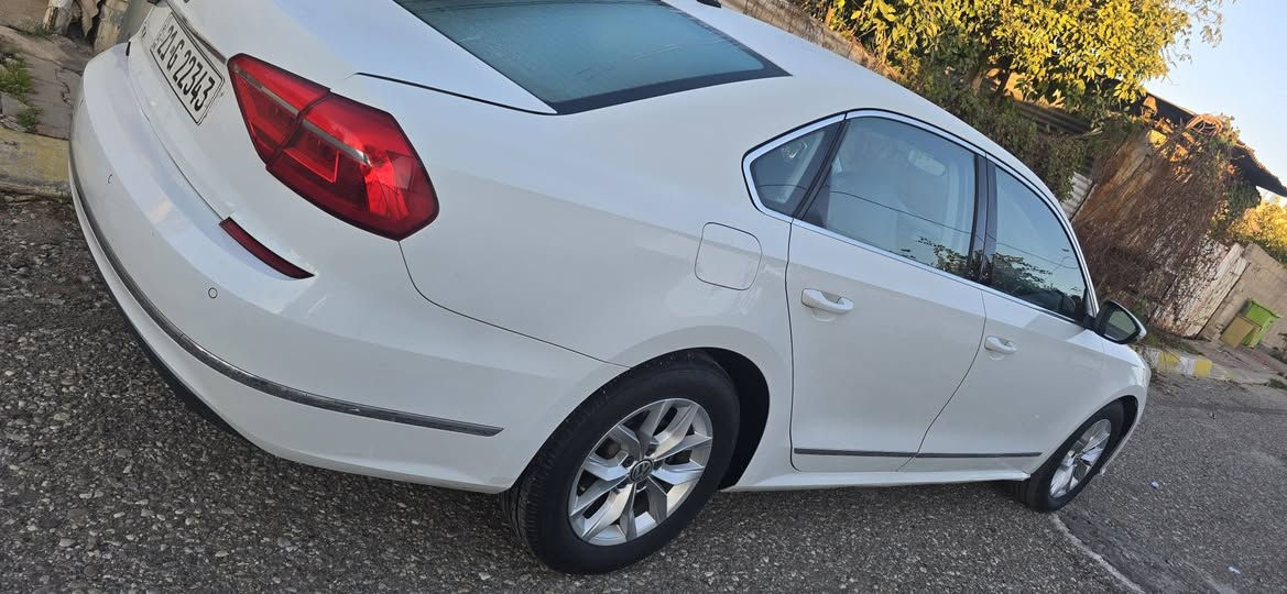 باسات ٢٠١٦ خليجي ٥ سلندر وخمس مواصفات بيها خمس قطع وربع صبغ بدون دواخل بدون ارباك ماشية ١٨٧ ميل كير ومحرك بشرط مامفتوح سعر ١٣٥ وبي مجال ان شاء الله ***********
