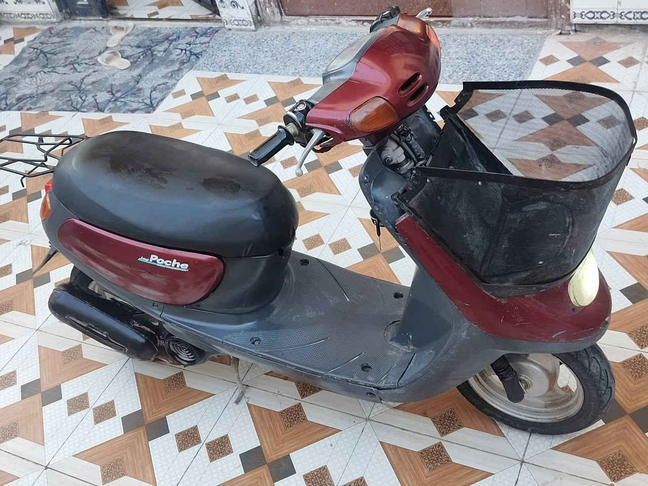 السلام عليكم
دراجة منغولي للبيع

نقصها بردة فقط سلف كهربائيات كلها تشتغل

بدون صوت روله قفل جنطة واستيرن لايت امامي خلفي واشاير شلعة قوية كفراتها بلادي كما موضحات نظافتهن عداد سرعة وعداد الكيلو متر شغالات وكلوب الدهن ابريك امامي خلفي وشرط تايرات جدد 

السعر 275 الف

***********
