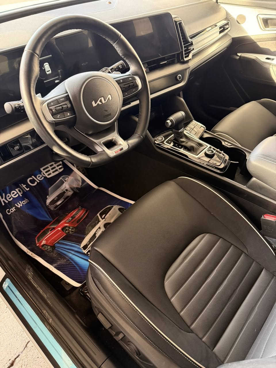 للبيع سبورتج موديل ٢٠٢٥ زيرو فئة جتي لاين ضمان شركة اكدال السعر ٢٧٤$ للاستفسار ***********
