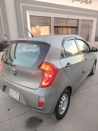 سيارة كيا بيكانتو موديل ٢٠١٢ سنوية جديدة +كوبون بانزين شرط كير ومكينة ...