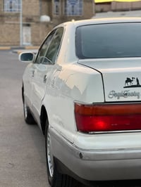 موديل ١٩٩٥ • محرك ٢٫٥ • رقم بصره