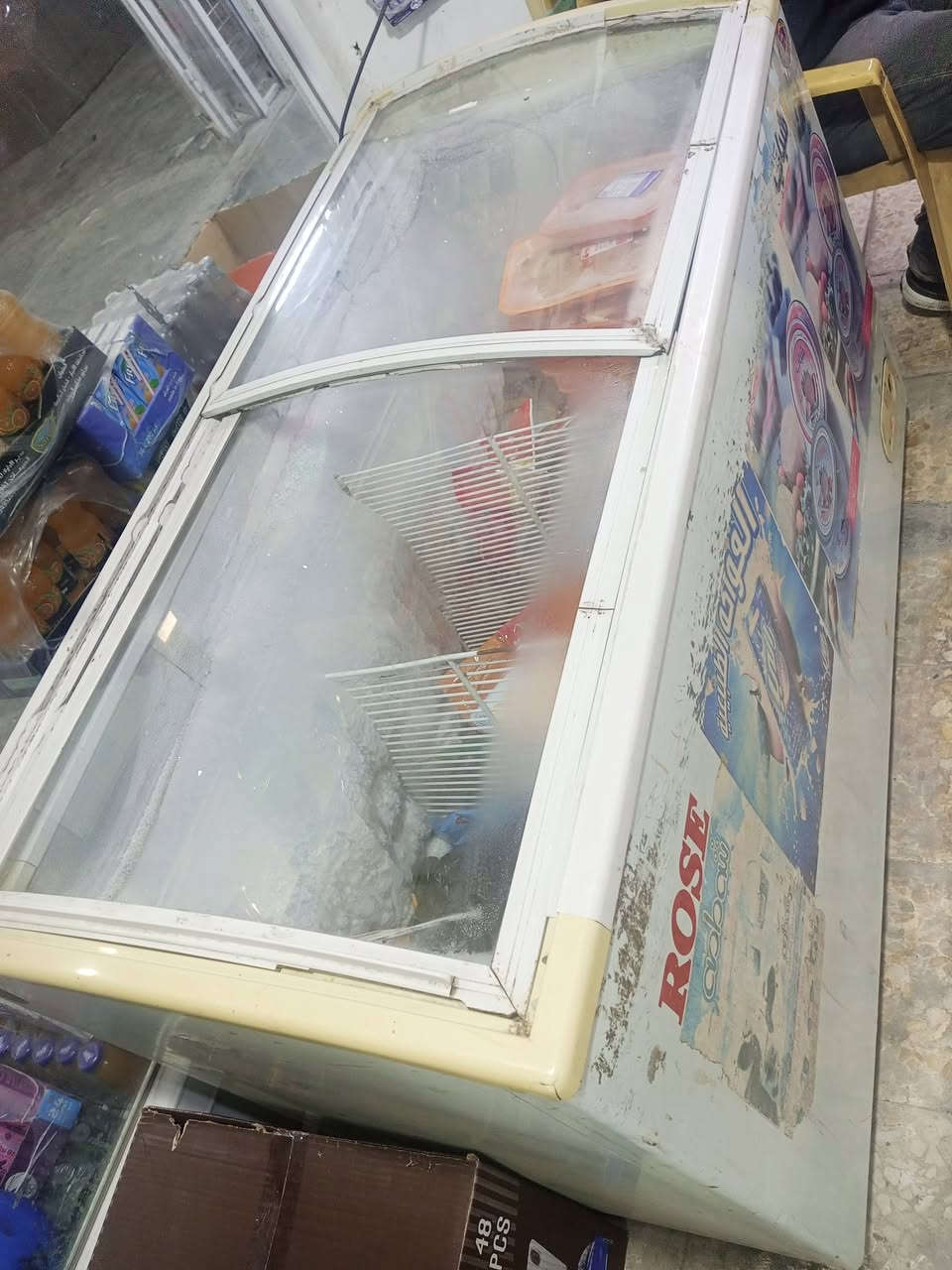 السلام عليكم البيع برادات مجمدات مكان كركوك حي الواسطي يم تكيت عواد ***********
