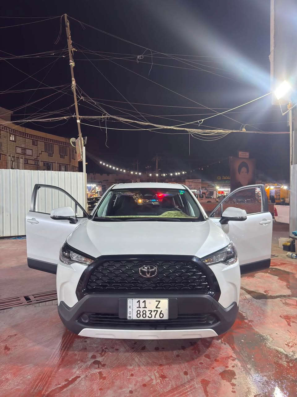 السلام عليكم
كورلا كروس ٢٥ للبيع 
سيارة مكفولة كفالة عامة 
تبريد قطعتين كشنات مخمل كامرة خلفية
حساس امامي حساس تحديد مسار
داش كام 
للتواصل واتساب ***********
مكاني بغداد
