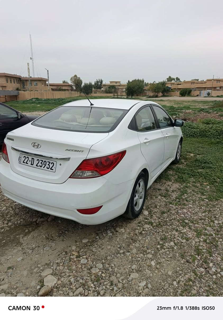 سلام عليكم اكسنت ٢٠١٢ رقم اربيل سنويه رقم كل جديد لحد ٢٠٣١ سياره جديده بيه قطع ونص صبغ بدون ظرر محرك كير صدر كل جديد تحويل وكالة شرط السعر ٨٨ وبيه مجال مكان السيارة كفري *********** للاستفسار
