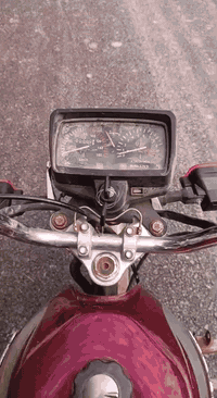 تنويه...!
دراجة سيفان محرك جني 200 لا تسالني على شلعتها ولانشاطها واحد على واحد كلشي بيها جديد نكرة سلف اشاير ولايت ودبلات الاصلية كلهن جدد دراجة مال جني سريعة وخدمية لو ما محتاج ما افكر ابيعها اصلا السعر 400 وبيها مجال حك الجية رجاءاً الي مو شراي لا يعامل ***********
