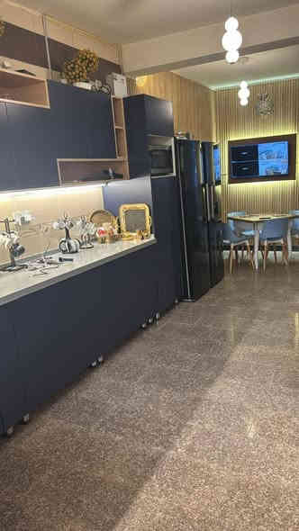 كاونتر Hdfللبيع السعر مليون و٩٠٠ مكاني العامريه ***********
