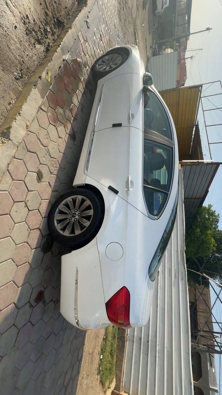 كادنيزا2011 فول  خليجي بيبان مرشوشه ومبدل جاملغ عكس السايق ابيع حزام 
السياره مبدللها كير وكاله للااستفسار الاتصال على الرقم ***********السعر (103) 💵 رقم سليمانيه بسمي
مواصفات : 
📍لد بلادي دشبول وابواب 
📍سستم بلادي انفينتي فول 12 سماعة وبلوتوث 6 اقراص 
📍بصمة 2بصمات مع الصندوق 
📍تحكم ستيرن جهتين 
📍كروز سرعة قفل 
📍لايت  ناصي زنون 
📍اضائة داخلية تحت الاقدام بلادية 
📍تبريد قطعتين 
📍بردات خلفية بلادية 
📍كشنات كهربائية امامية مع خزن ميموري وضع الجلوس
📍كشن السائق والستيرن نظام ترحيب عند الجلوس نظام ترحيب عند الترقب من السيارة 
📍اشارة بلمري 
📍شفط المري مع نزول المري عند الرجوع الى الخلف وضع الامان 
📍حساسات خلفية بلادية 
📍كامرة خلفية بلادية 
📍كير اوتماتيك مع كير عادي
📍شاشه تحكم كبيره
📍كشنات جلد
📍الدخل بيجي
