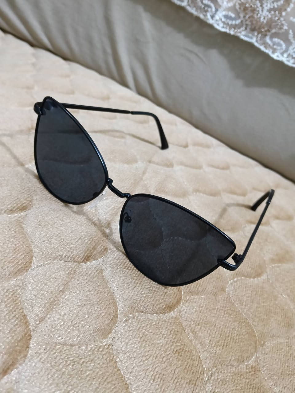 نظارة برادة اصلية مع مجموعة نظارات كلهن 25 الف


**إذا كنت صاحب هذا الإعلان وتريد حذفه لأي سبب، رجاءا أرسل رسالة إلى الدعم الفني**