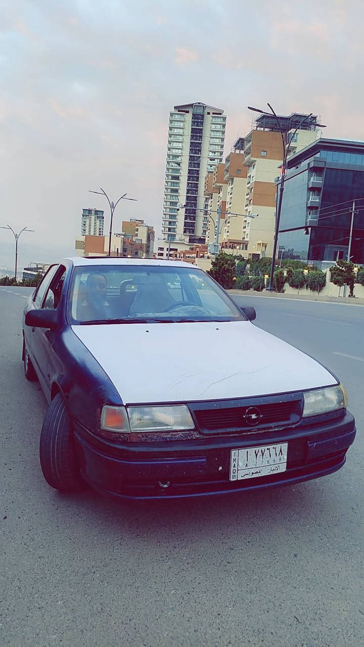 سلام عليكم
اوبل فكترا موديل 93 اصوليه سياره
محرك 18 قايش عريض
صدر جديد ويل كب تاير نص عمر 
مسمكره اهللات ودوسات تحتاج فقط صبغ 
بريك ABS
تنته كهرباء
كهربائيات كلها شغاله
 سعرها (30 وبيها مجال
***********

