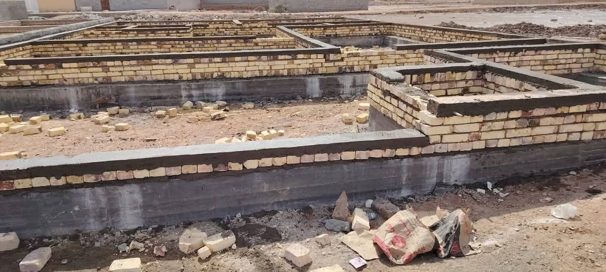 يالله خلفه بناء ولبخ متفرغ للعمل *********** اتصل وتدلل شغل درجه اولئ وبأسعار مناسبه نشتغل كرستة وعمل
