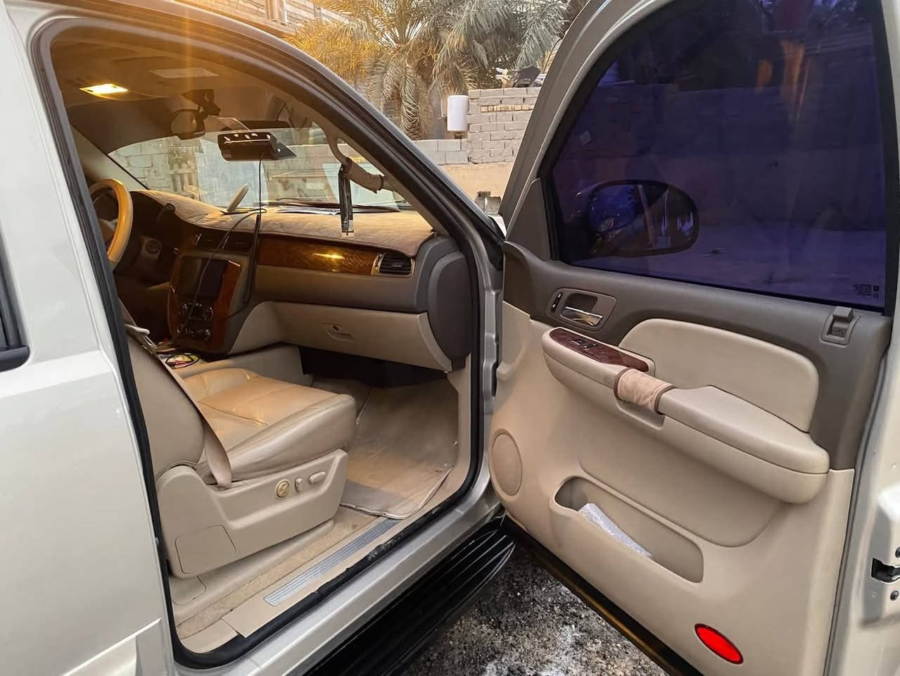 السلام عليكم.
￼ ‏يوكن  أدوات أدوات ￼￼ادوات دخول جديد ‏

وارد خليجي ￼

 فول مواصفات

 ‏ مكفول عشائر ومن كل النواحي ￼￼

جلد بيجي

 صندوق كهربائي

 كير محرك تدفئة تبريد 

شرط موديل 2007

مكان البصرة السعر (110) وبها مجال ￼

‏رقم الهاتف /***********￼
