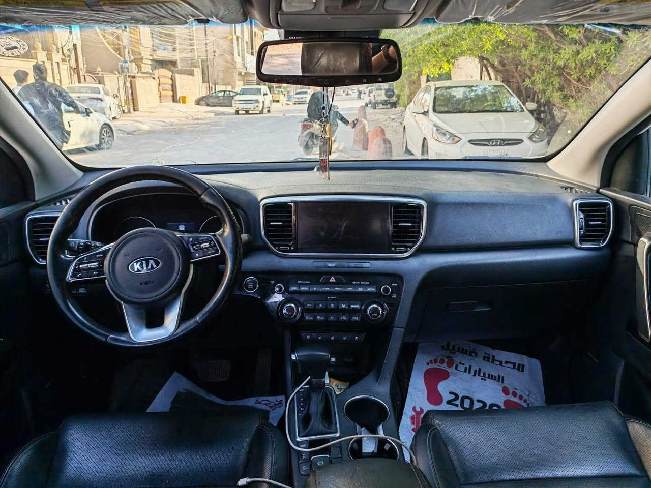 السلام عليكم 
سبورتج ٢٠٢٢
وارد امريكي 
فول مواصفات بانرواما
حادث بابين جهة الصدر
مبدل صدر جديد والسيارة ما بيها اي نواقص
ماشية ٤١ الف 
السعر ١٧٠ وبيها مجال بسيط
العنوان البلديات 
رقم الهاتف
***********
