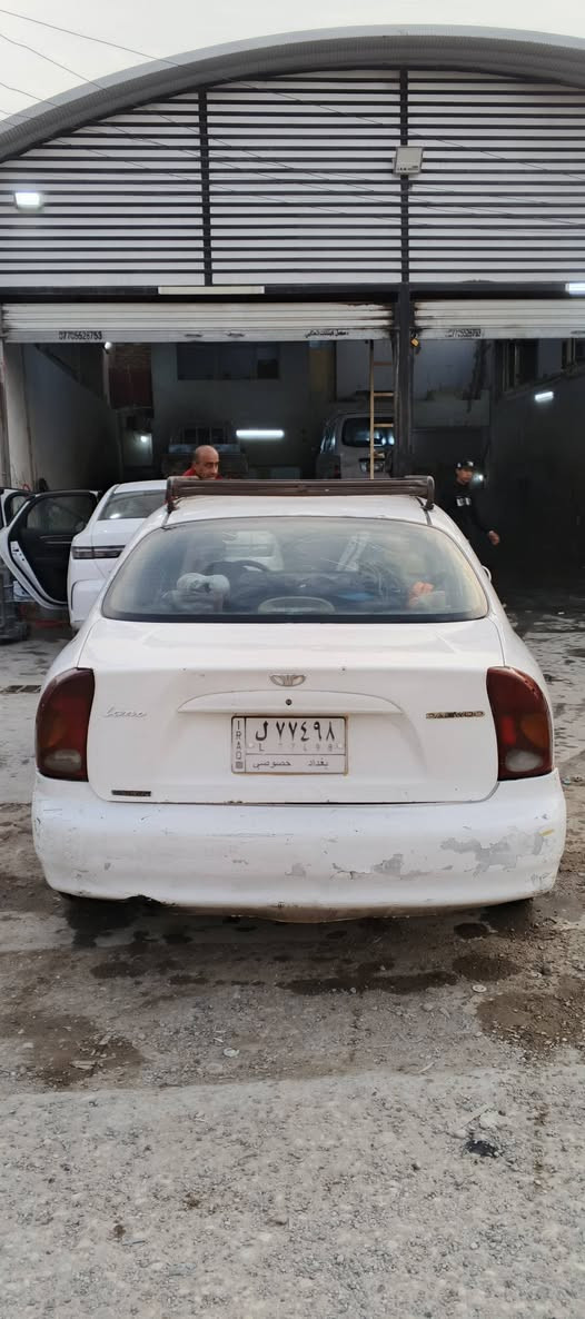 مكلف بل النشر اتصل عله صاحب السياره 
دايو لانوس موديل 2000تحويل مباشر مكينه وكير اوتو
سنويه ل27 مكان السياره الشعب السهر 25
‏‪***********‬‏
